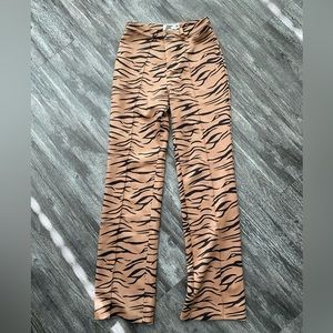 Tiger Mist Leopard Print Pants